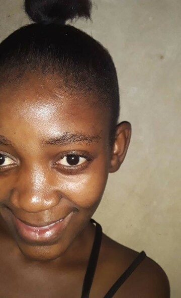 ThullyA.M, 25 Hazyview, Mpumalanga, South Africa