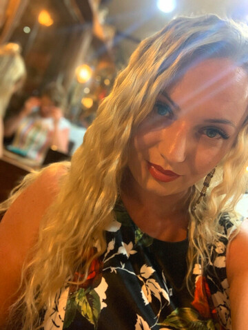 chique, 39 Johannesburg South, Gauteng, South Africa