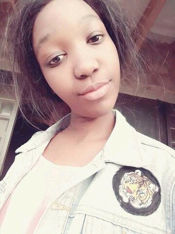 Emihle, 26 Durban, KwaZulu-Natal, South Africa