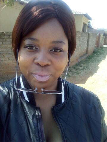 Loulla, 35 Roodepoort, Gauteng, South Africa