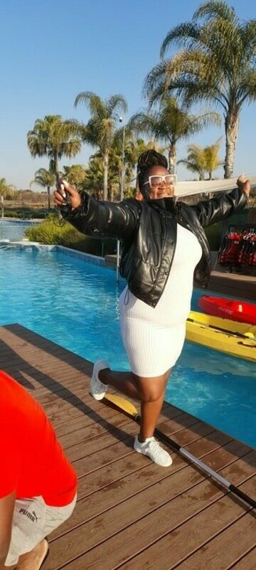 THULISH, 28 Brakpan, Gauteng, South Africa