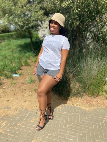 Naledy, 25 Richards Bay, KwaZulu-Natal, South Africa