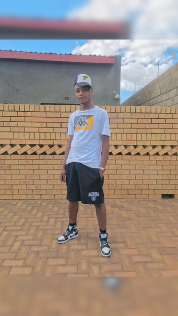 Glasgow, 24 Soweto, Gauteng, South Africa