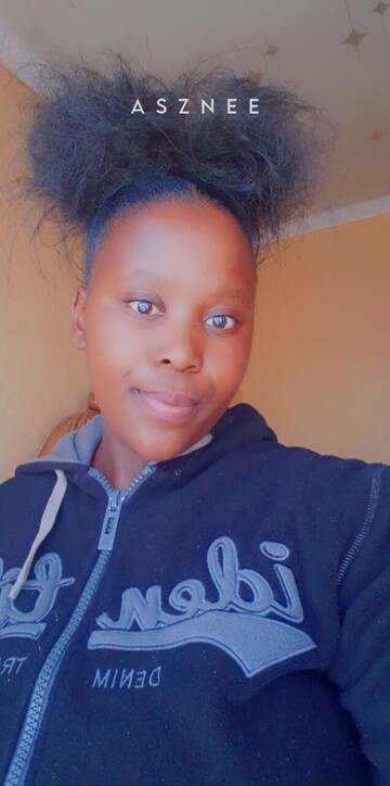 Leigh'bouh, 25 Harrismith, Free State, South Africa