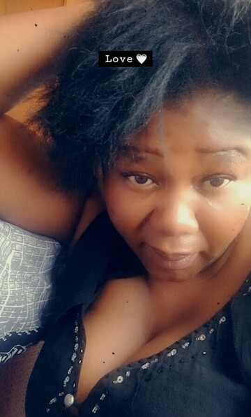 Juicylips212, 41 Vosloorus, Gauteng, South Africa