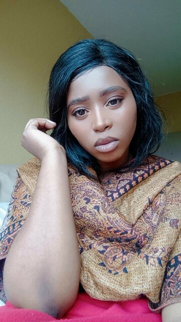 Zeeeezz, 32 Kempton Park, Gauteng, South Africa
