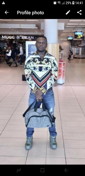 Tani, 41 Cape Town, Western Cape, South Africa