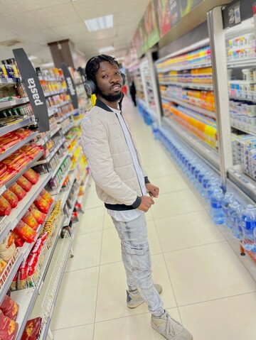 Sharp210, 27 Alberton, Gauteng, South Africa