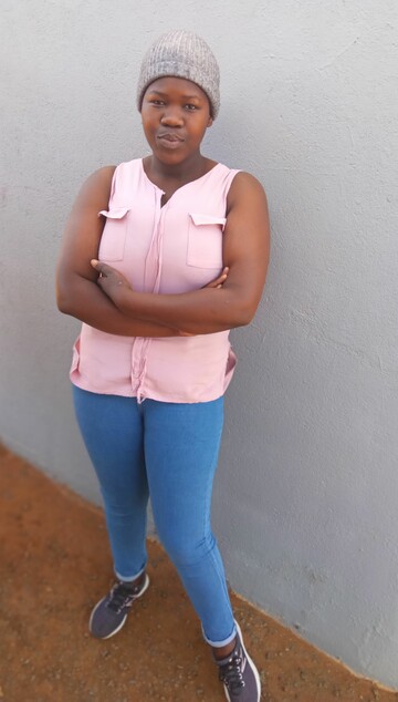 Kuhle, 23 Queenstown, Eastern Cape, South Africa