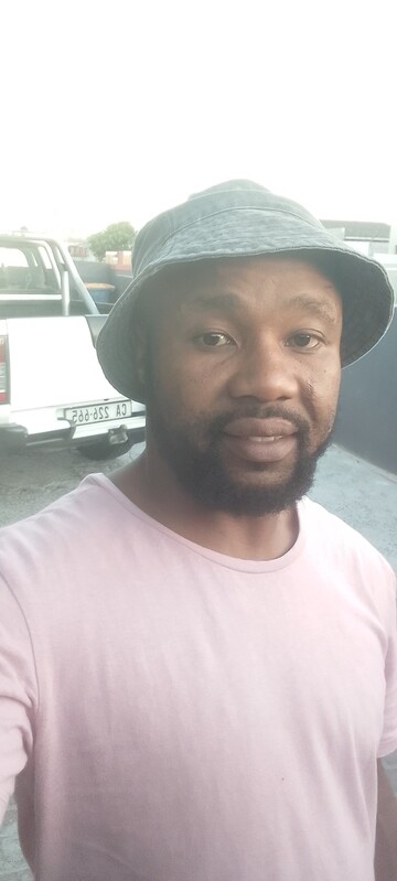 Zweli, 34 Cape Town, Western Cape, South Africa