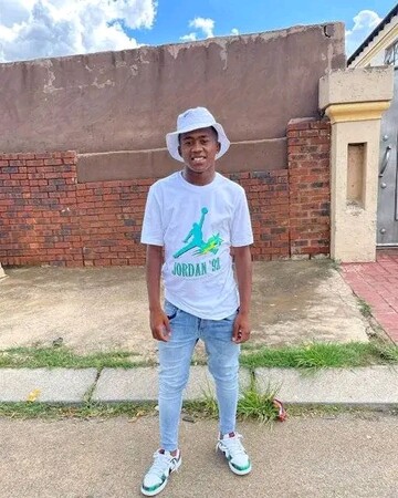 Sibulelo, 26 Empangeni, KwaZulu-Natal, South Africa