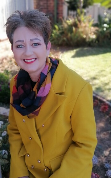 ZELLIE, 53 Klerksdorp, North West, South Africa