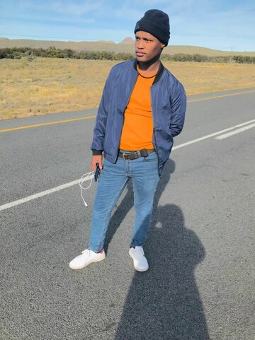 Soso, 25 Cape Town, Western Cape, South Africa
