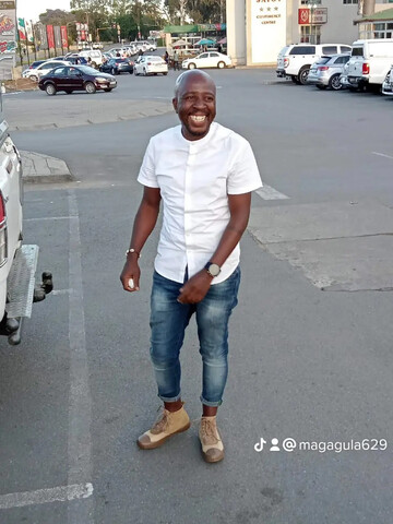 Sphola341, 43 Mtwalume, KwaZulu-Natal, South Africa