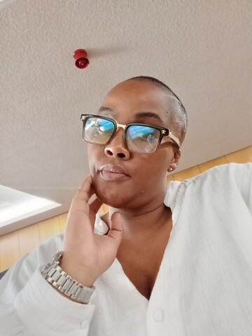 Tee2162, 37 Cape Town, Western Cape, South Africa