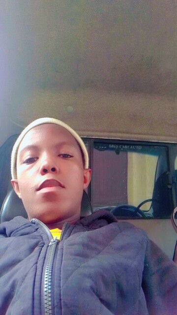 Nelson R.T, 20 Soweto, Gauteng, South Africa