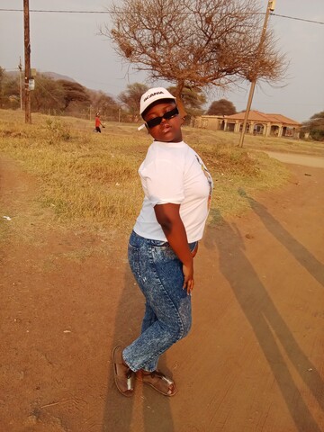 Keitumetse motsumi, 19 Rustenburg, North West, South Africa