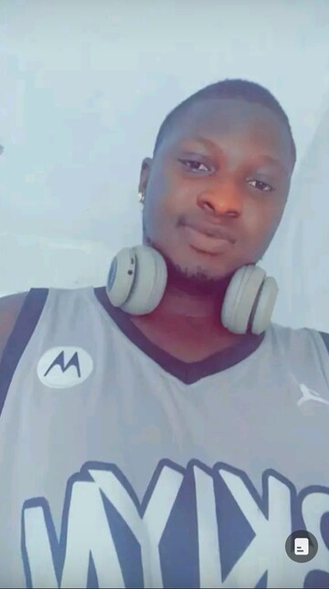 bexx, 32 Johannesburg, Gauteng, South Africa