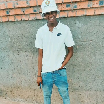 Tshepo, 26 Bloemfontein, Free State, South Africa
