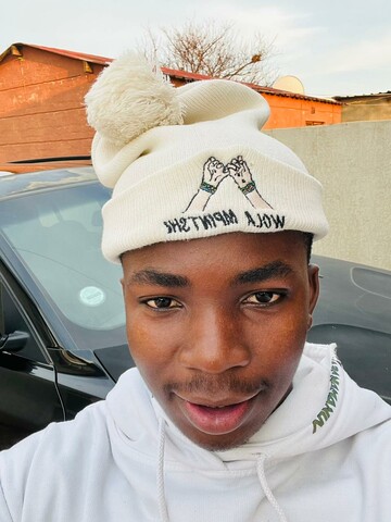 sanele ., 19 Katlehong, Gauteng, South Africa