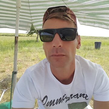 Mr.W, 40 Pretoria, Gauteng, South Africa