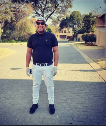 Barehands, 38 Randfontein, Gauteng, South Africa