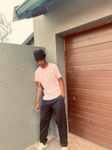 U Lwazi, 19 Soweto, Gauteng, South Africa