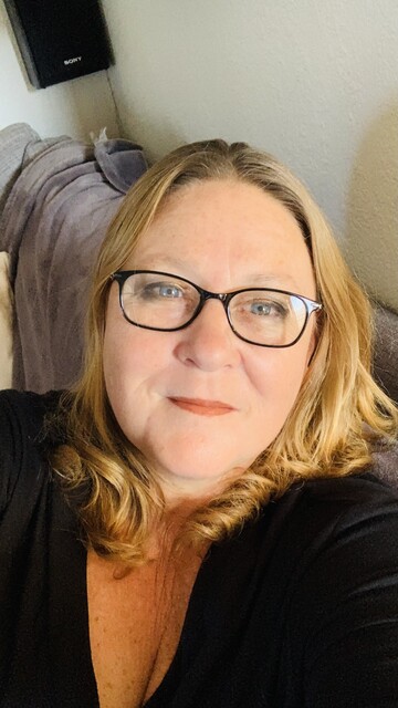 Paula, 50 Randburg, Gauteng, South Africa