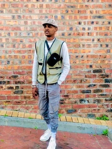 Thunzo, 29 Cape Town, Western Cape, South Africa
