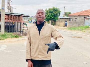 TKROLUTHA, 26 Midrand, Gauteng, South Africa