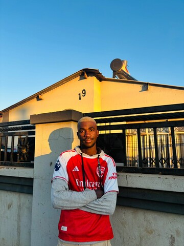 Tall G, 21 Benoni, Gauteng, South Africa