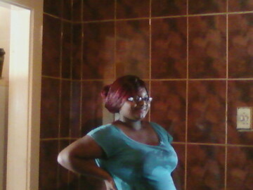 bummedoutbee, 33 Durban, KwaZulu-Natal, South Africa