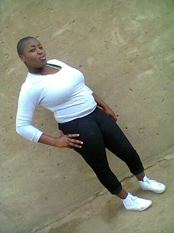 Nthatile, 33 Soweto, Gauteng, South Africa