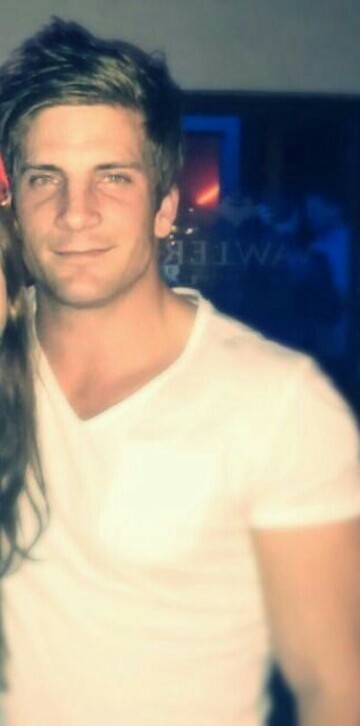 Juandre90, 36 Jeffreys Bay, Eastern Cape, South Africa