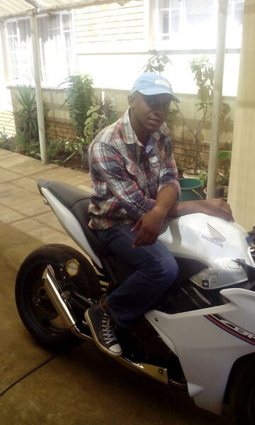 BRIX MACARDO, 36 Lydenburg, Mpumalanga, South Africa