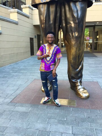 livewi10, 36 Sandton, Gauteng, South Africa