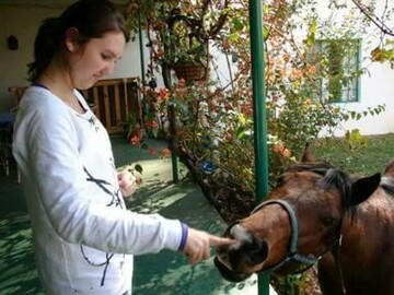  Sarah, 32 Greytown, KwaZulu-Natal, South Africa