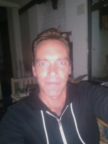 Theodor1976, 49 Cape Town, Western Cape, South Africa