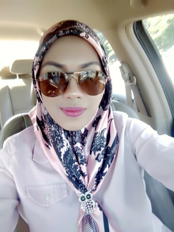 ALEESA111, 39 Caledon, Western Cape, South Africa