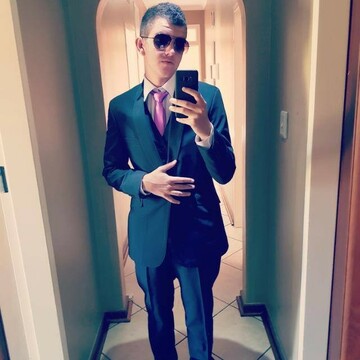 Wink wink, 27 Alberton, Gauteng, South Africa