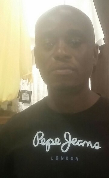 Tlouza2, 40 Kempton Park, Gauteng, South Africa