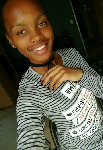 Phinah, 25 Pretoria, Gauteng, South Africa