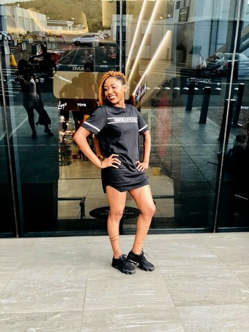 Dege, 33 Johannesburg, Gauteng, South Africa