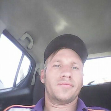 Izakie, 35 Kempton Park, Gauteng, South Africa