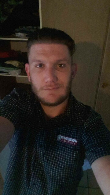 Guitarguy, 37 Vanderbijlpark, Gauteng, South Africa