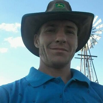 Juan-Ray, 34 Vredefort, Free State, South Africa